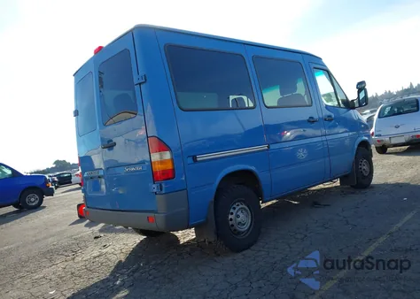 2006 Dodge Sprinter Wagon 2500 Hc z USA, uszkodzony, nr VIN WD8PD144965951111